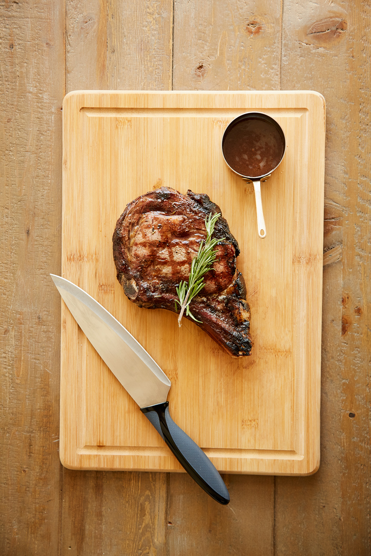 Bone- in Ribeye photo by Chris Kessler Photography. Chris Kessler is a freelance Photographer based in Milwaukee Wisconsin.Specializing in Food photography and portraiture. 